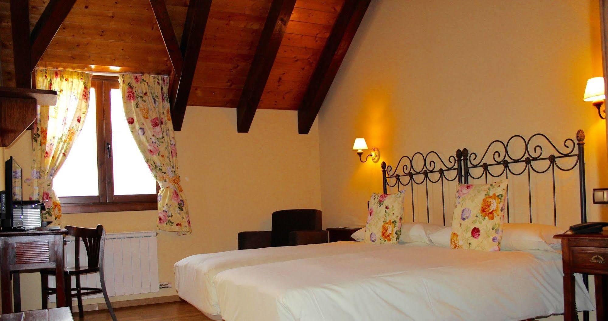 Hotel Casa Arcas Вильянова Экстерьер фото